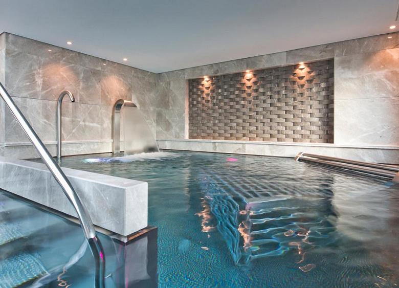 Four Seasons Hotel des Bergues Geneva 7