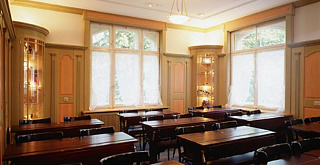 Institut auf dem Rosenberg 7