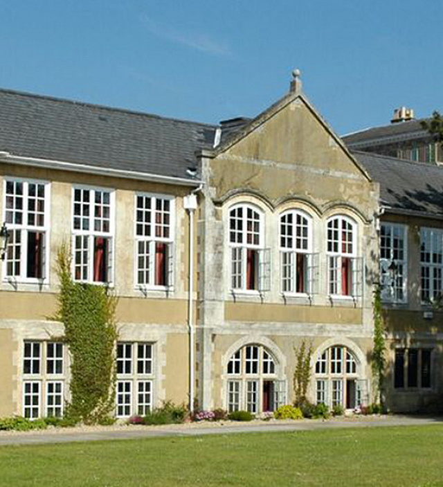 Sevenoaks school