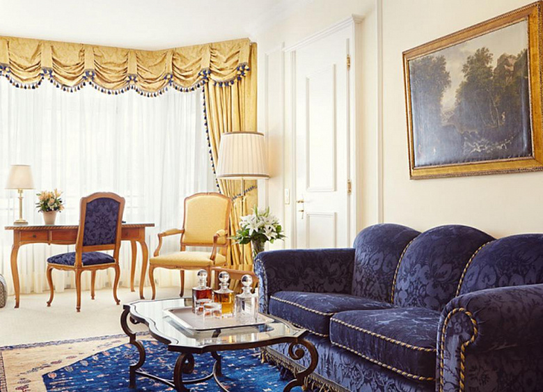 Hotel Badrutt’s Palace  9