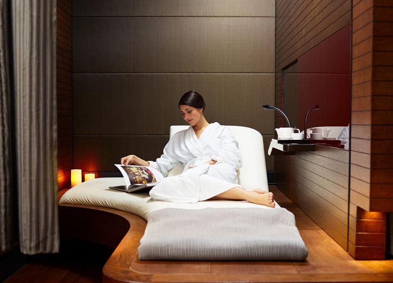 Four Seasons Hotel London at Park Lane 1