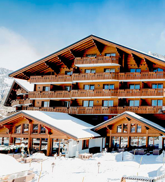 Chalet RoyAlp Hôtel & Spa  banner 1