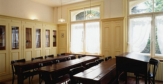 Institut auf dem Rosenberg 9