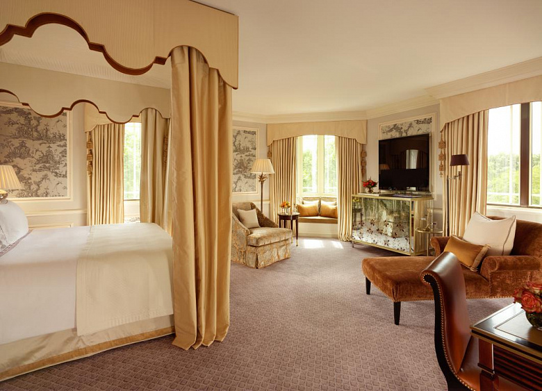 Hotel The Dorchester  10