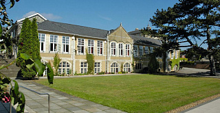 Sevenoaks school 2